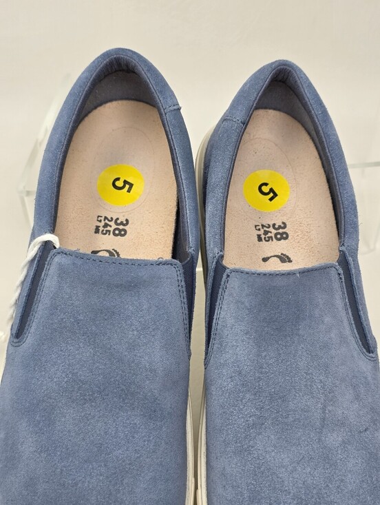 Birkenstock Oswego Slip On Shoes Blue Suede Sneakers Mens 5 / Womens 7 Narrow main image 7